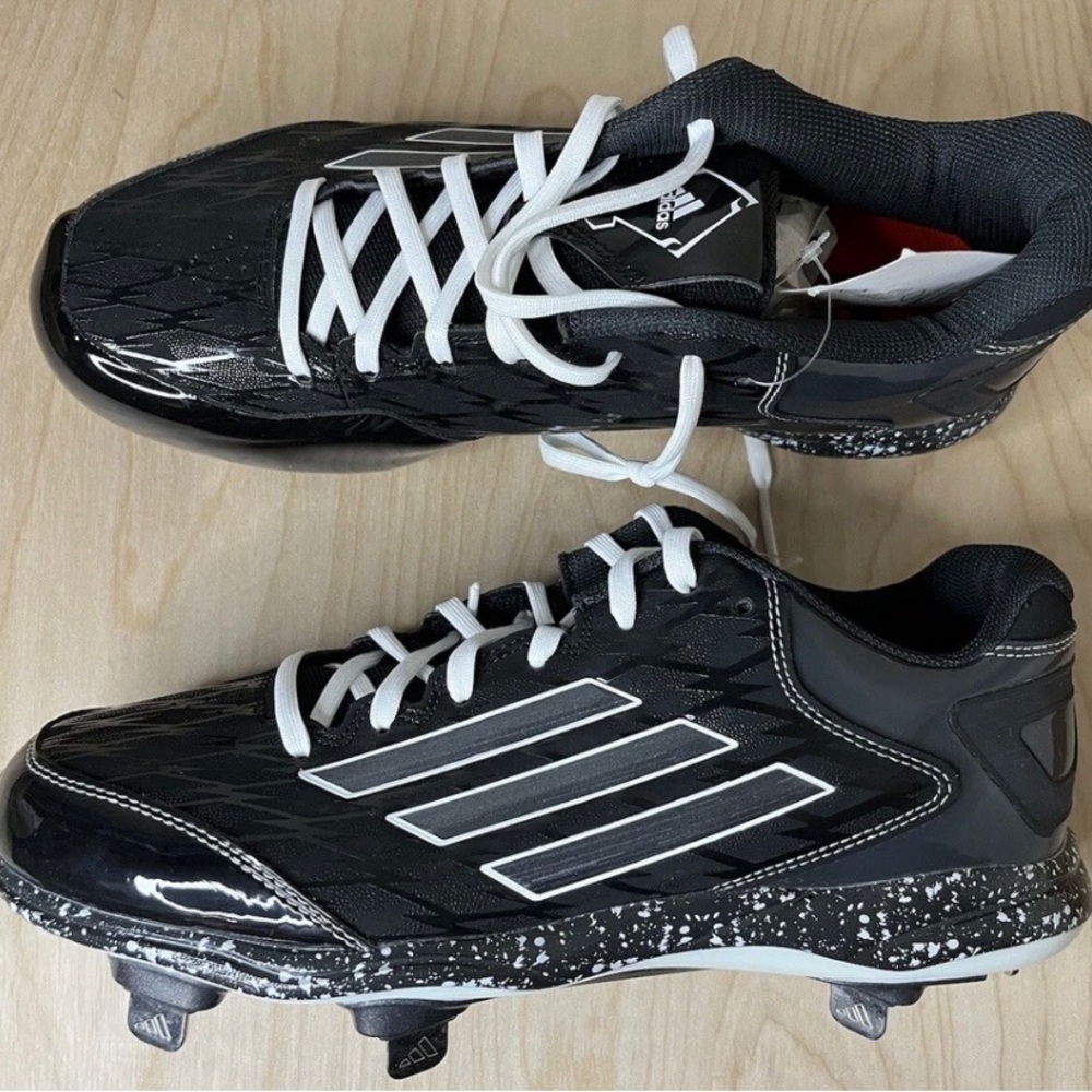 NWB Adidas Men's PowerAlley 2 Metal Baseball Cleats size 8